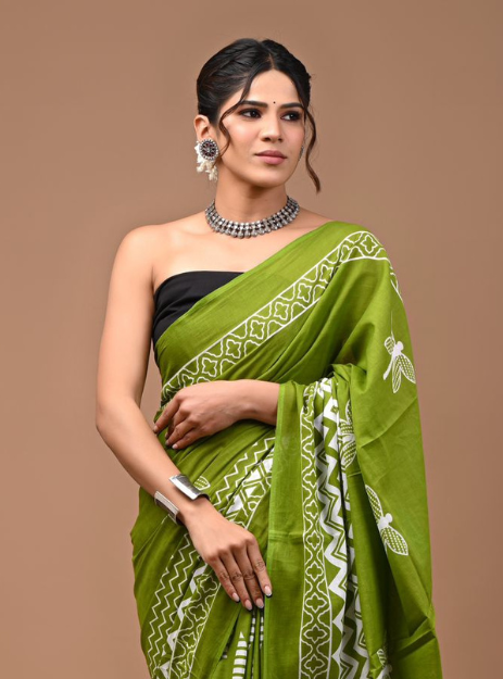 Mulmul Cotton Handblock printed saree - Forest Green